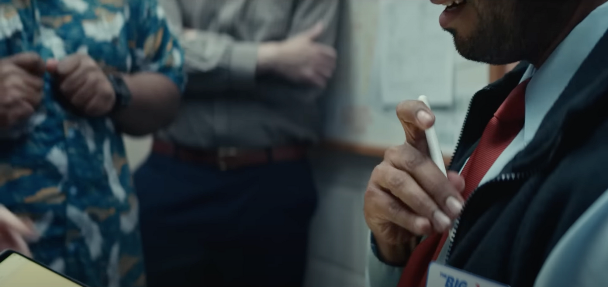 Apple at Work: реклама, сериал или шоукеис магии?