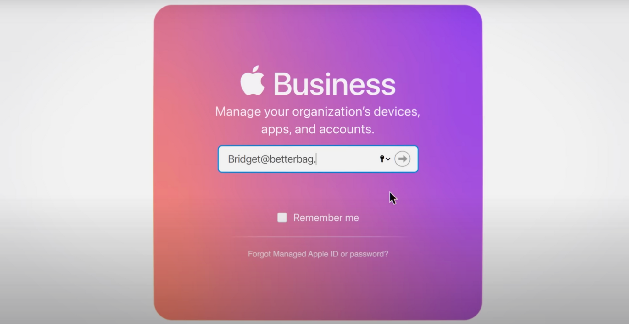 Apple at Work: реклама, сериал или шоукеис магии?