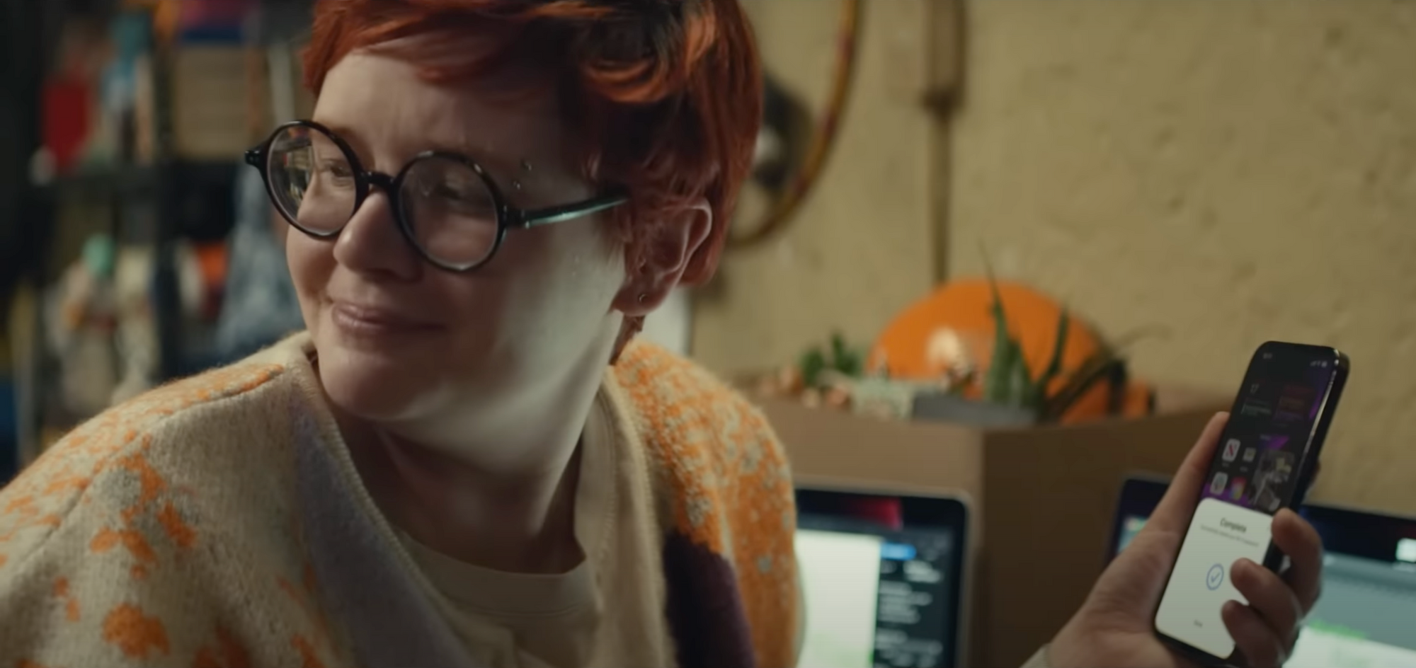 Apple at Work: реклама, сериал или шоукеис магии?