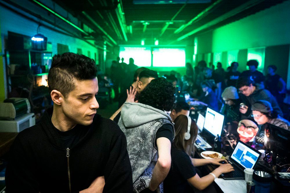 Лучшие сериалы о программистах