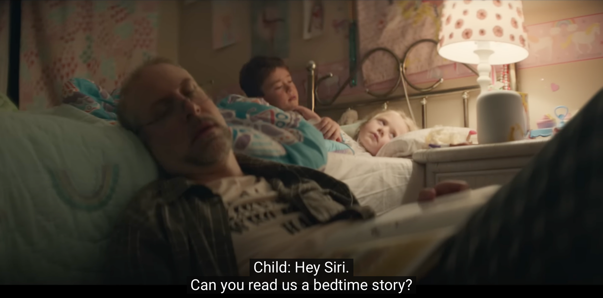 Apple at Work: реклама, сериал или шоукеис магии?