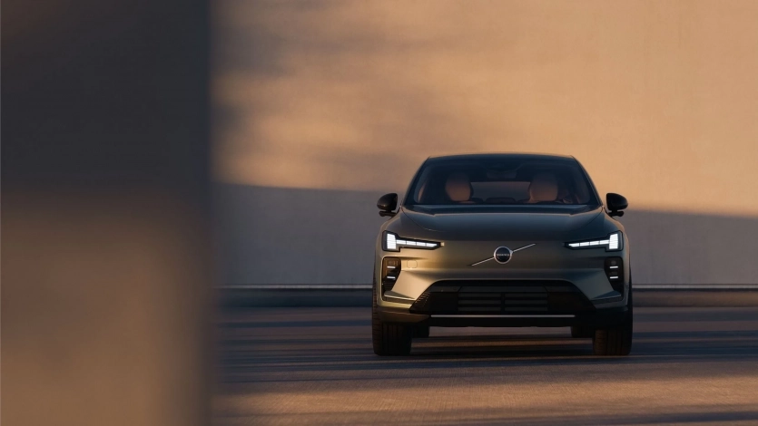 Представлен Volvo EX60: электрический кроссовер с запасом хода до 810 км и 10-летней гарантией на батарею