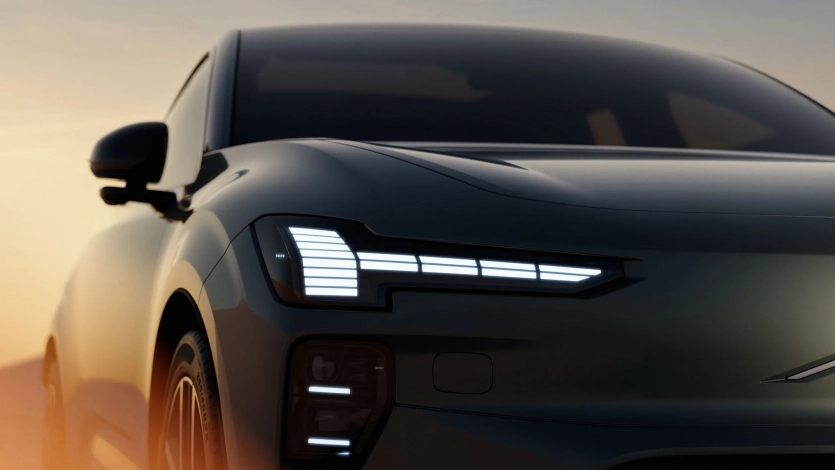 Представлен Volvo EX60: электрический кроссовер с запасом хода до 810 км и 10-летней гарантией на батарею