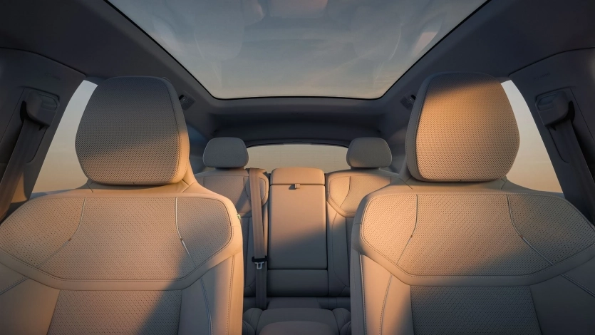 Представлен Volvo EX60: электрический кроссовер с запасом хода до 810 км и 10-летней гарантией на батарею